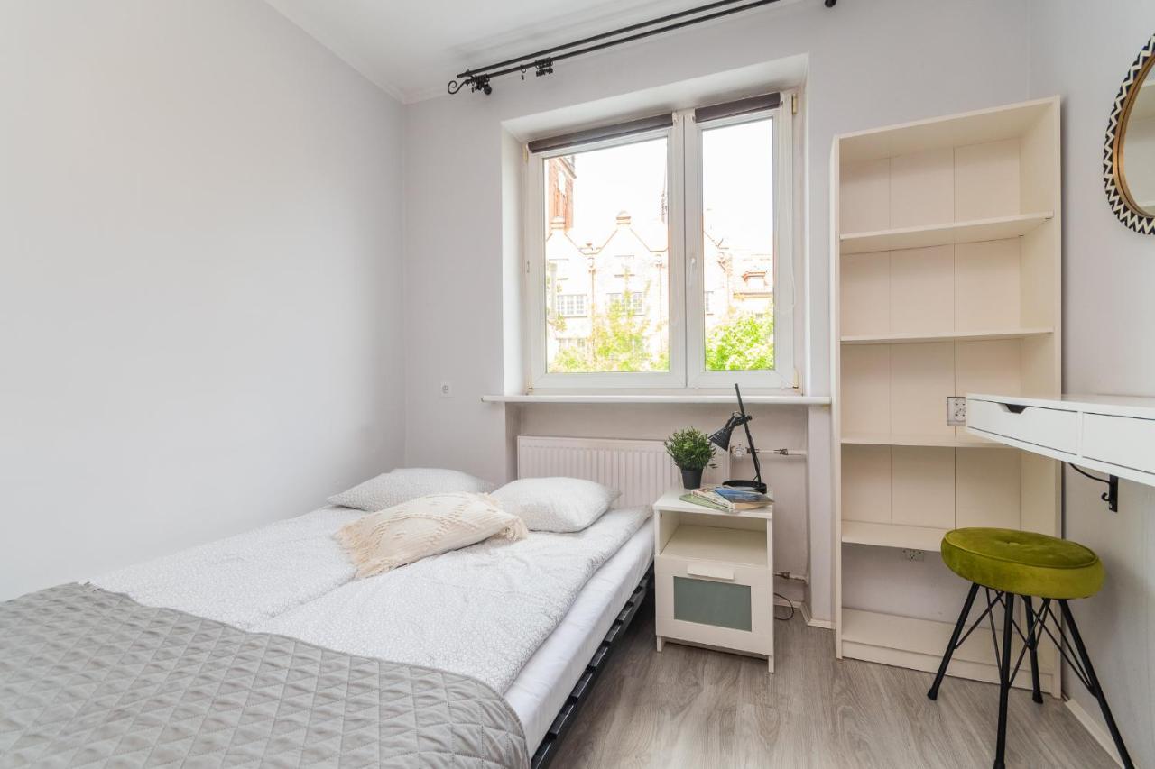 Bell Tower Old Town Gdansk Apartment ภายนอก รูปภาพ